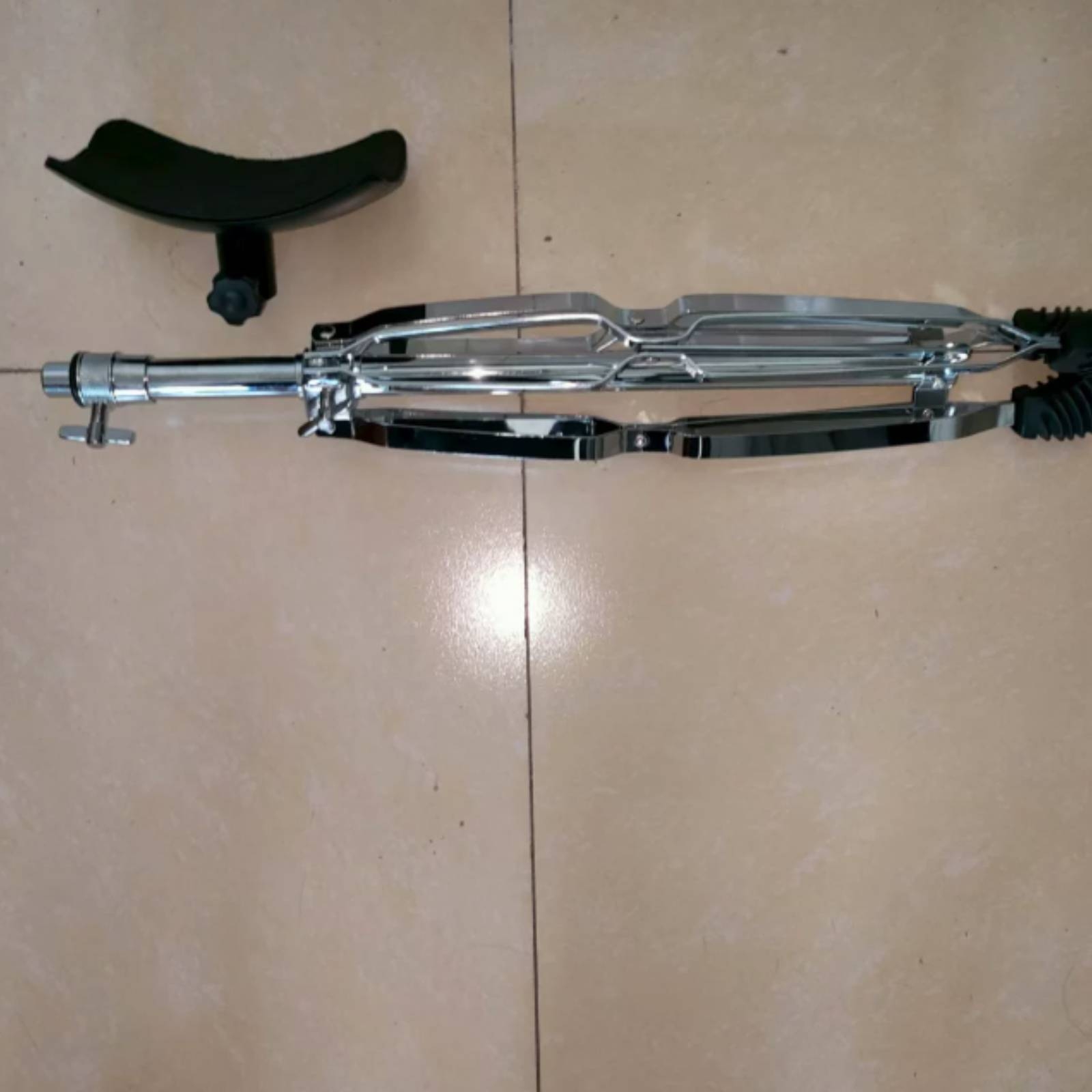 Stand Tuba Lipat Tripod, Stand - Musical Instruments Easy ulasan dan harga